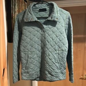 Marmot Quilted Sweatshirt in Green